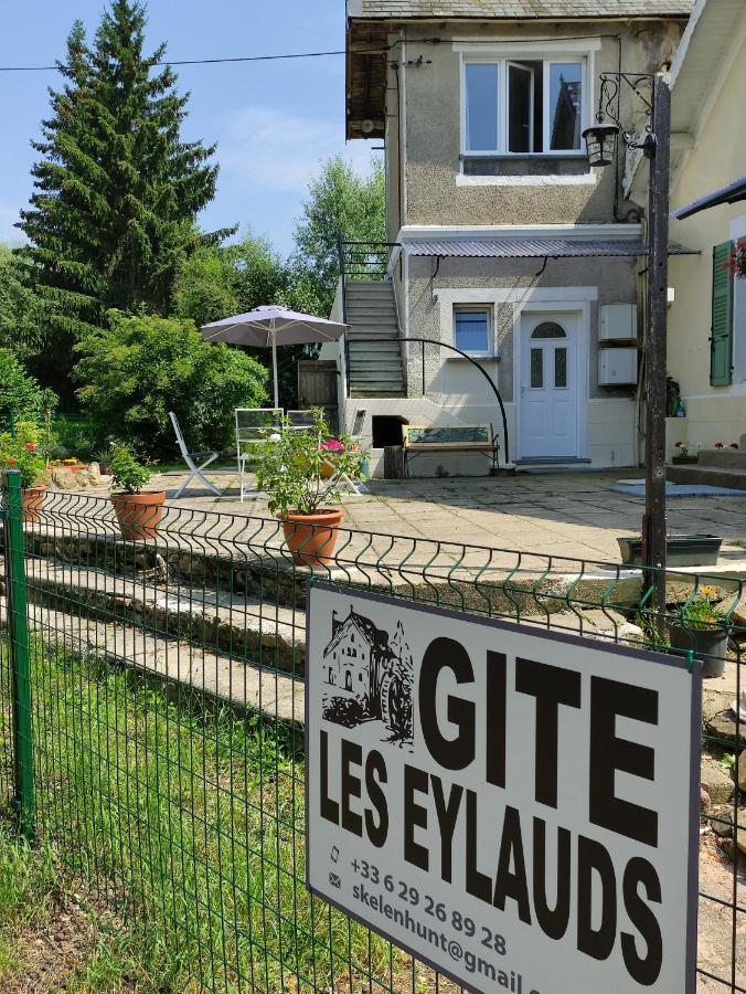 Gite Les Eylauds Pionsat Eksteriør bilde